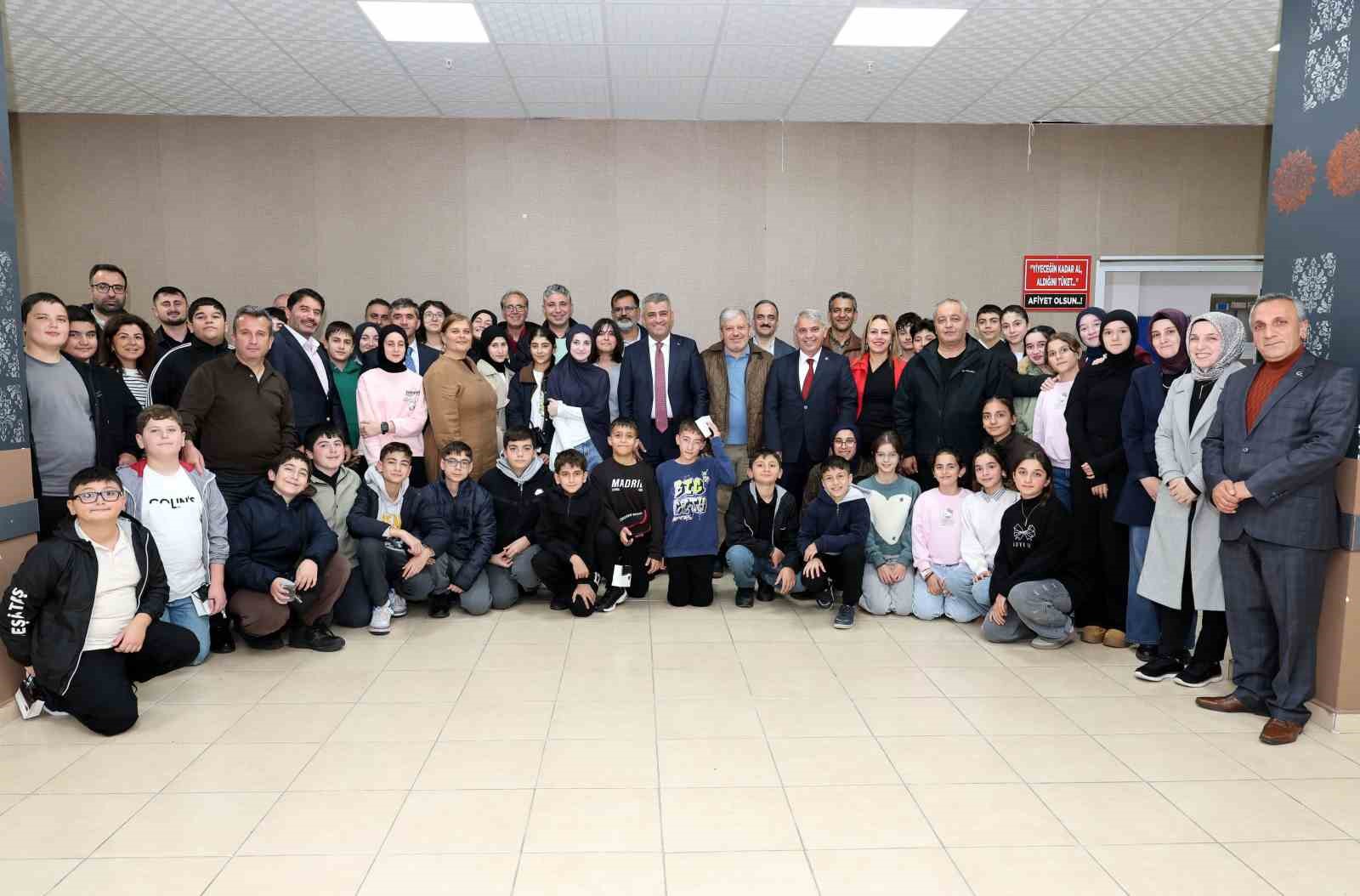 Öğrenciler Erzurum’da 'Bizim Gök Kubbemiz' Projesi ile Buluşuyor