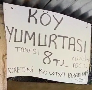 Koç Mahallesi'nde Alışverişin Yeni Yüzü: Satıcı Yok, Parayı Koy Kova!
