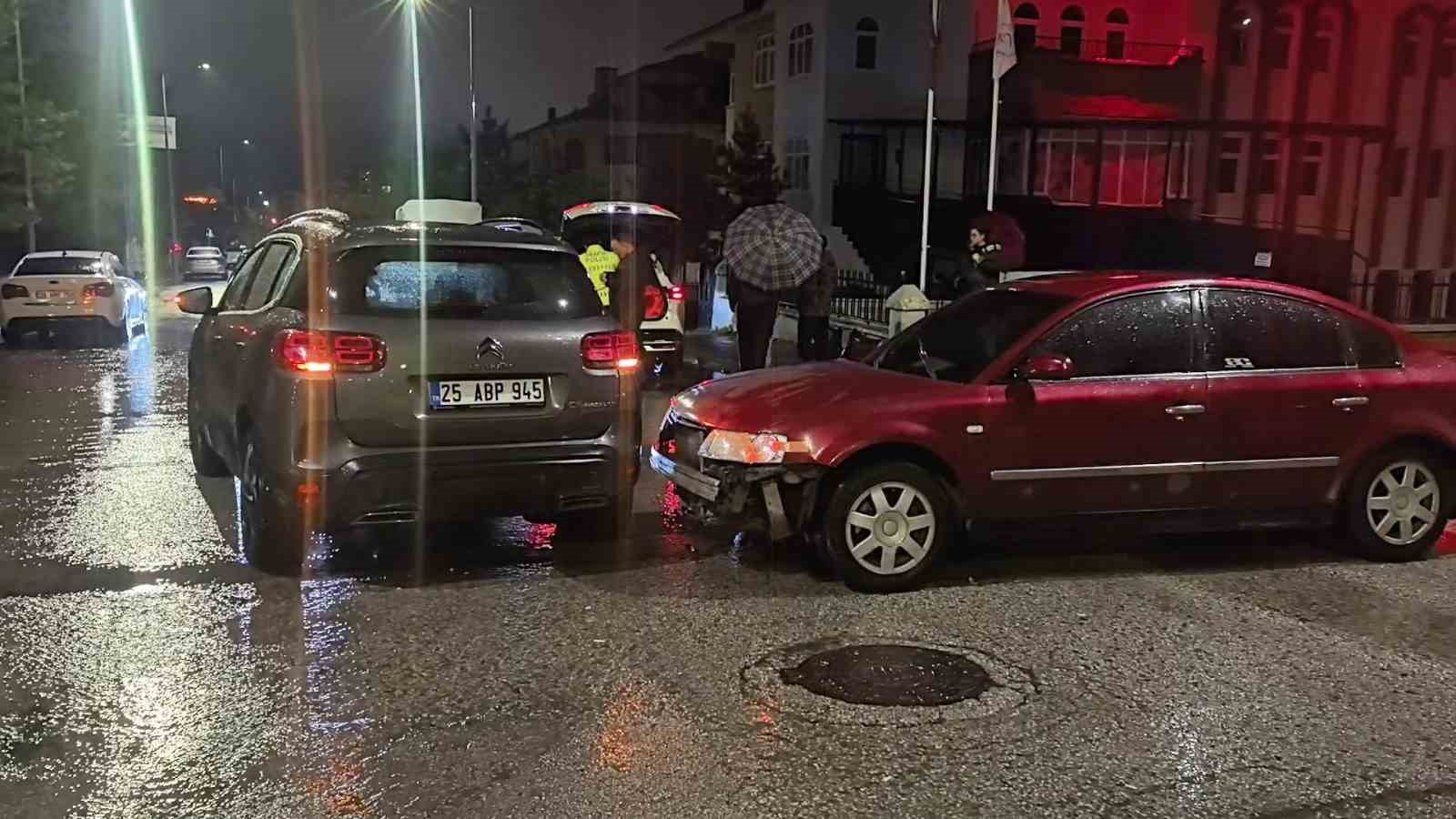 Erzurum'da otomobil kazası: Bir yaralı