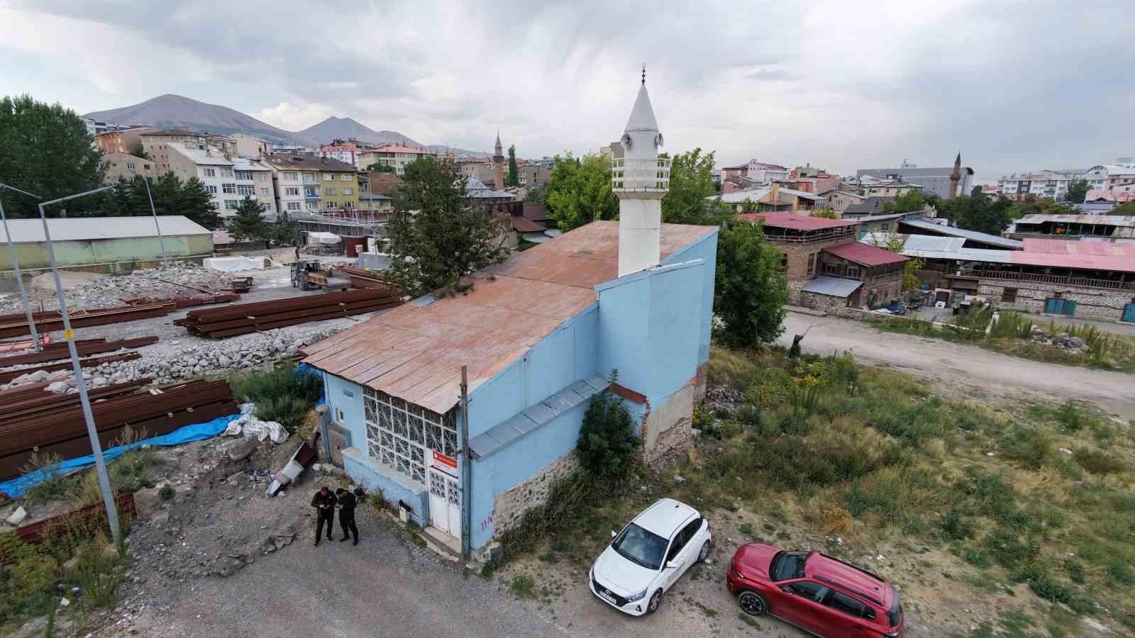 Bir Evden Camiye: Ketencizade Camii Zamanla Yarışıyor