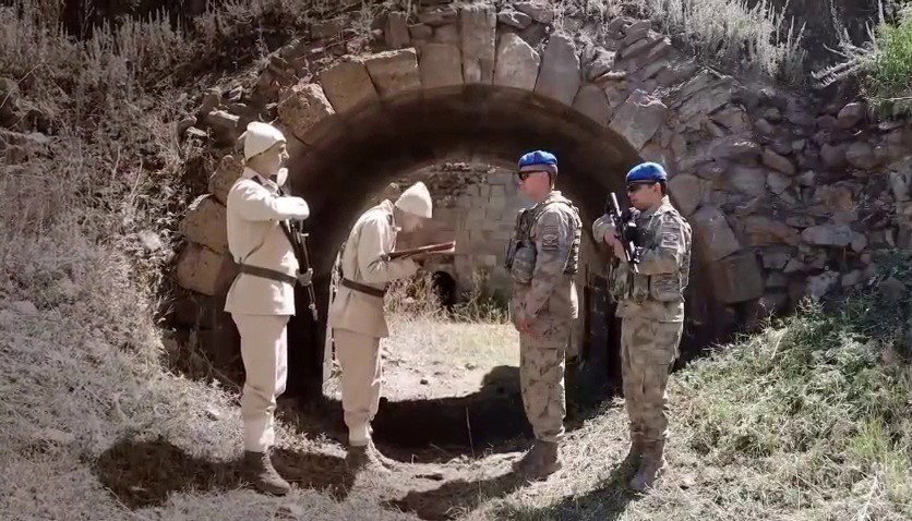 Jandarmadan Çocuklara Unutulmaz Erzurum Turu