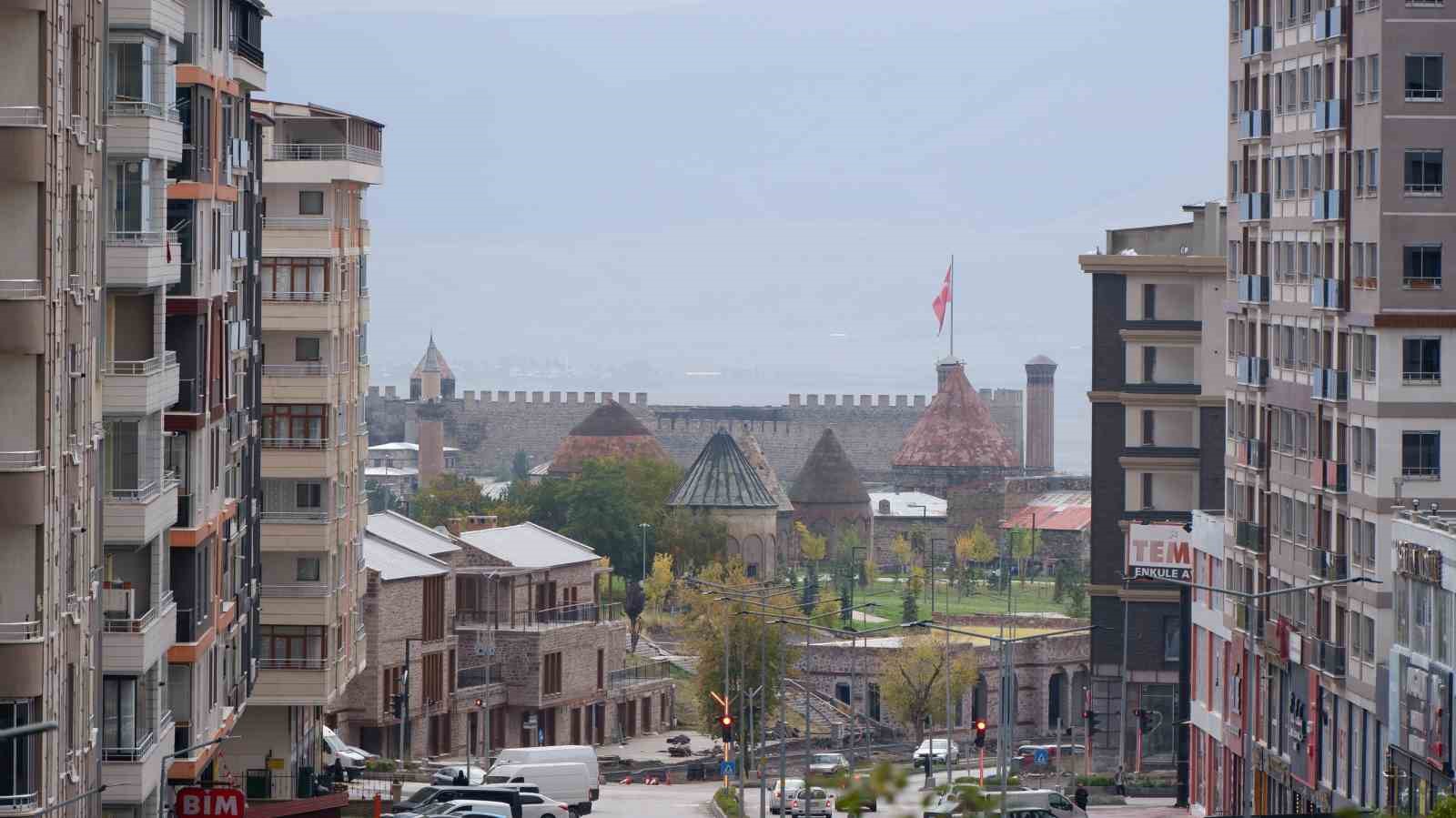 Doğu Anadolu'da Fırtına Alarmı: Erzincan ve Bayburt Dikkat!