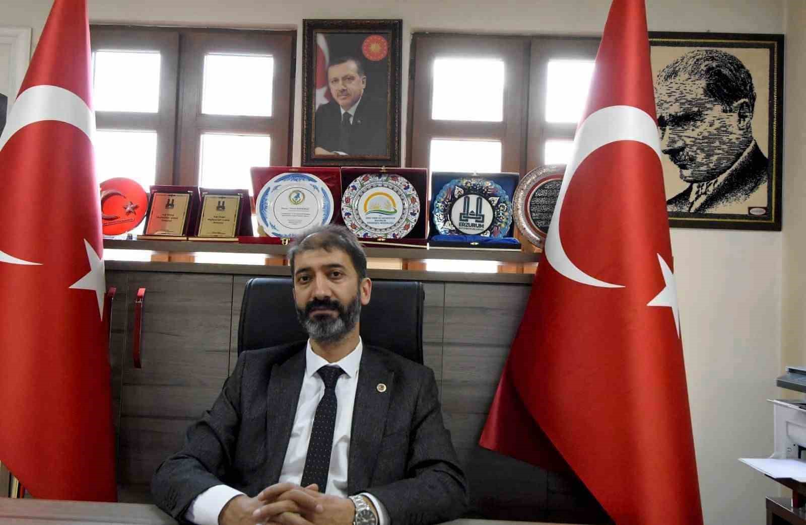 Muhtarlar Günü'nde Başkan Korkmaz'dan Vurgu: "Muhtarlarımız Demokrasinin Temel Taşı"