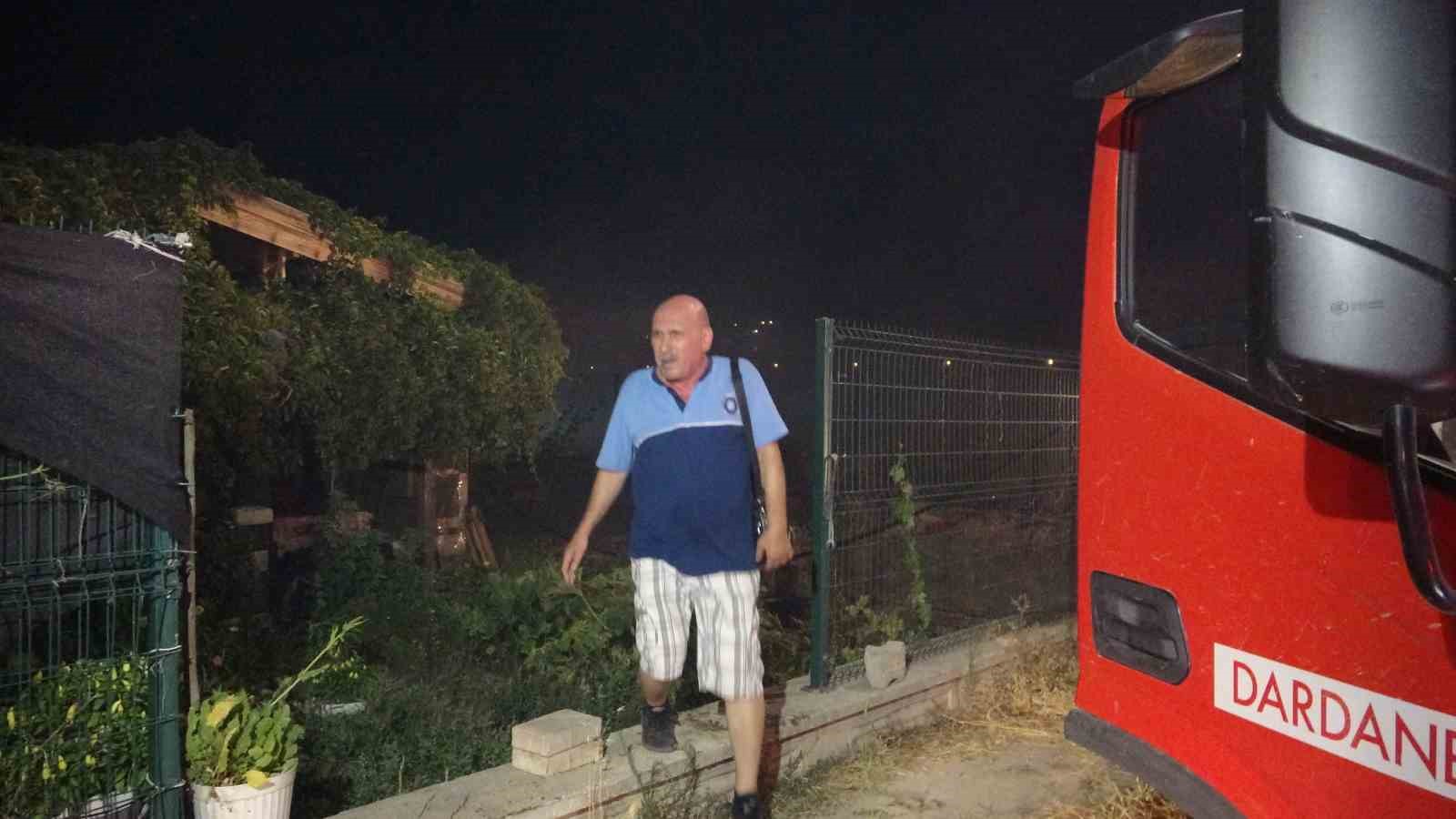 Çanakkale'de Tarım Arazisindeki Yangın Kontrol Altına Alındı