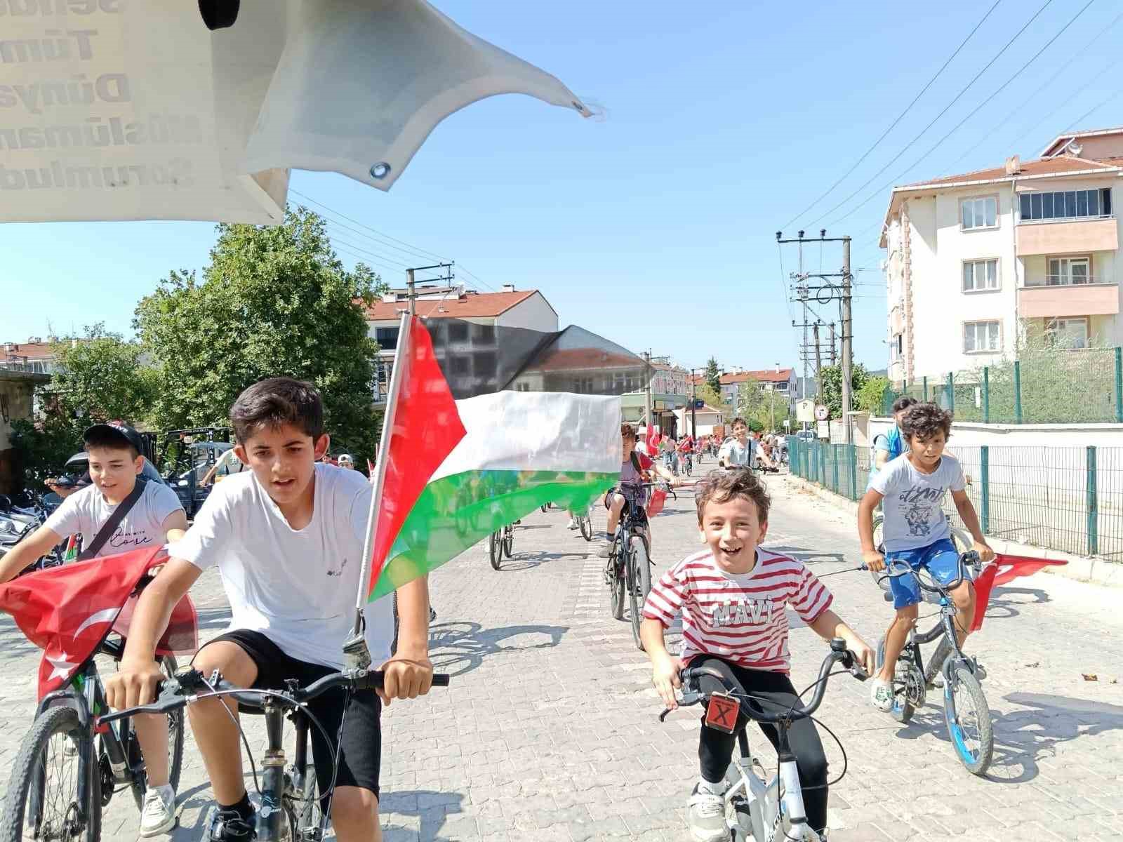 Yenice'de Gençler Gazze İçin Pedal Çeviriyor