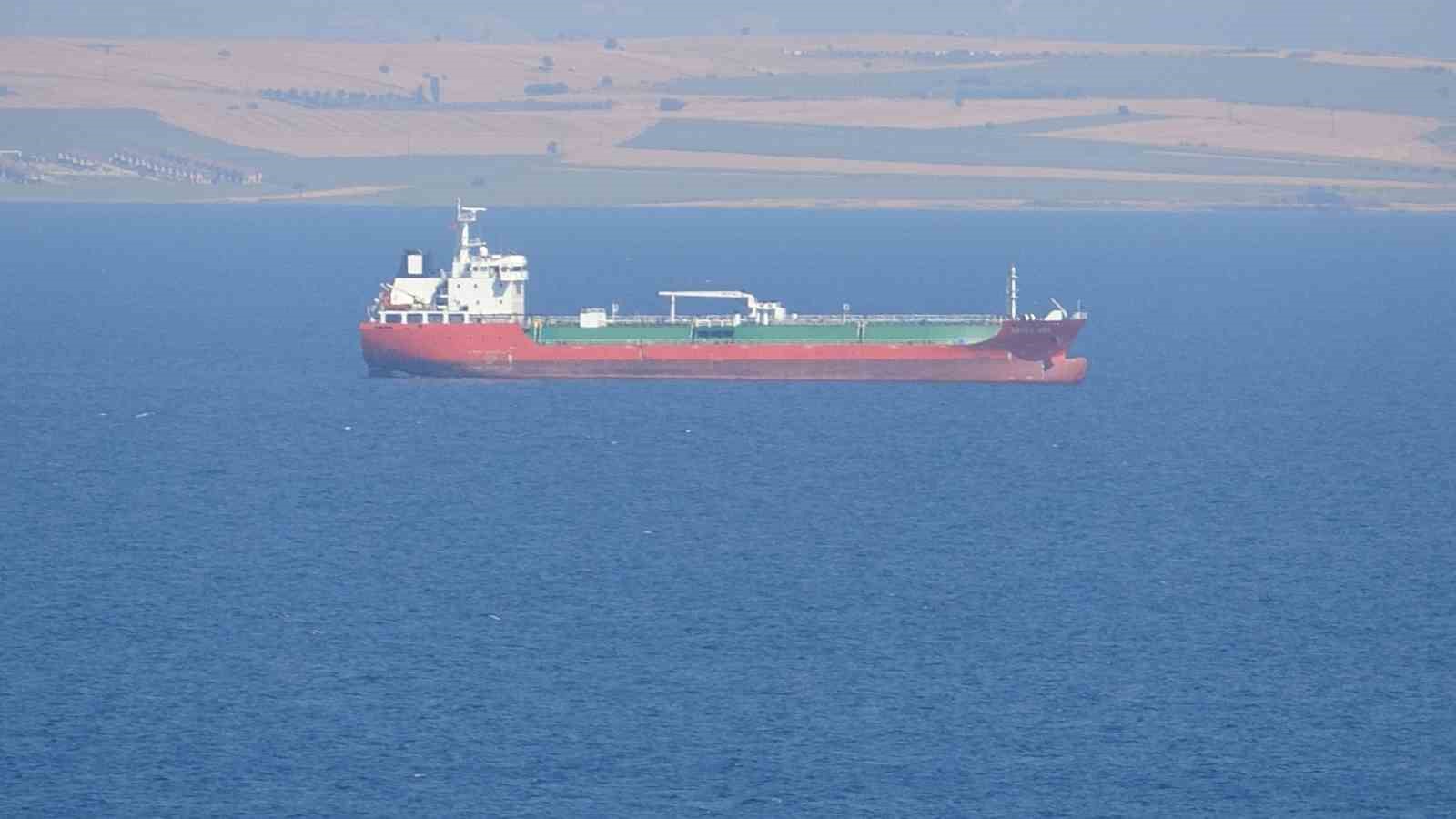 Çanakkale Boğazı'nda Tanker Yangını Paniği