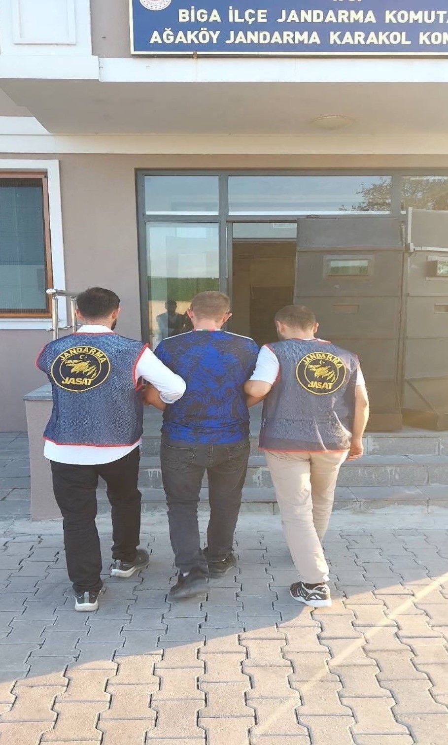 Çanakkale'de Jandarma Operasyonuyla 7 Şüpheli Tutuklandı