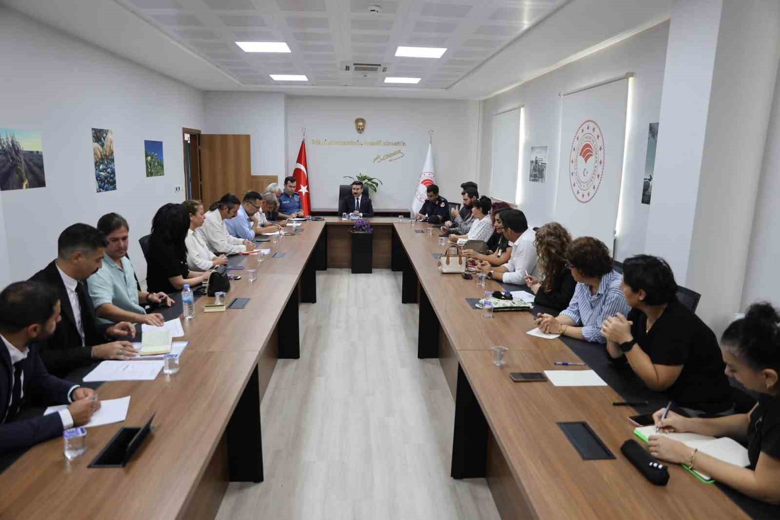 Gökçeada'da Eğitim Yılı Hazırlıkları Masaya Yatırıldı
