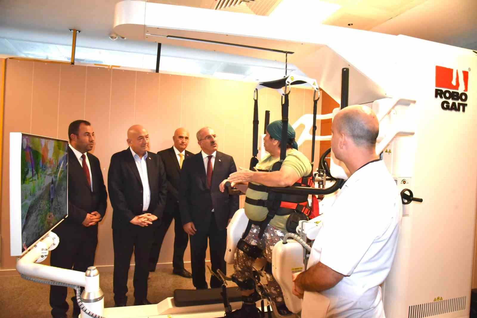Çanakkale Devlet Hastanesi'nde Robotik Rehabilitasyon Dönemi Başladı