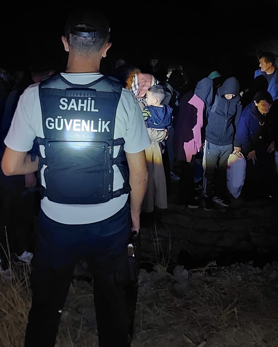 Çanakkale'de 29 Kaçak Göçmen Yakalandı