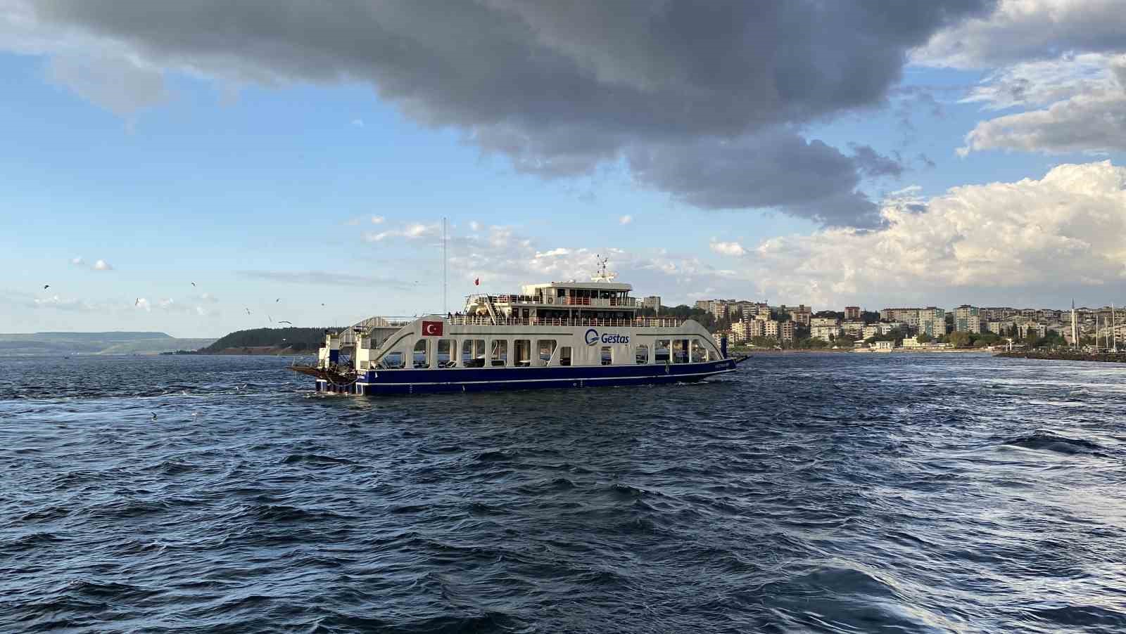 Gökçeada ve Bozcaada’ya Feribot Seferleri İptal Edildi