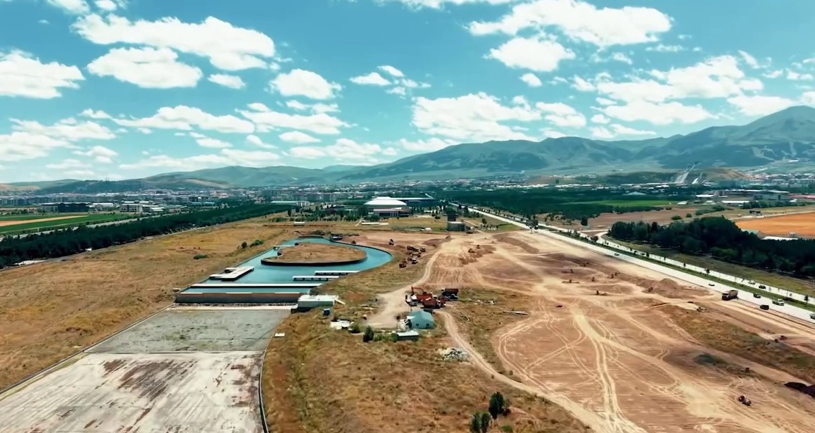 Erzurum'da Geleceğin Parkı İnşa Ediliyor