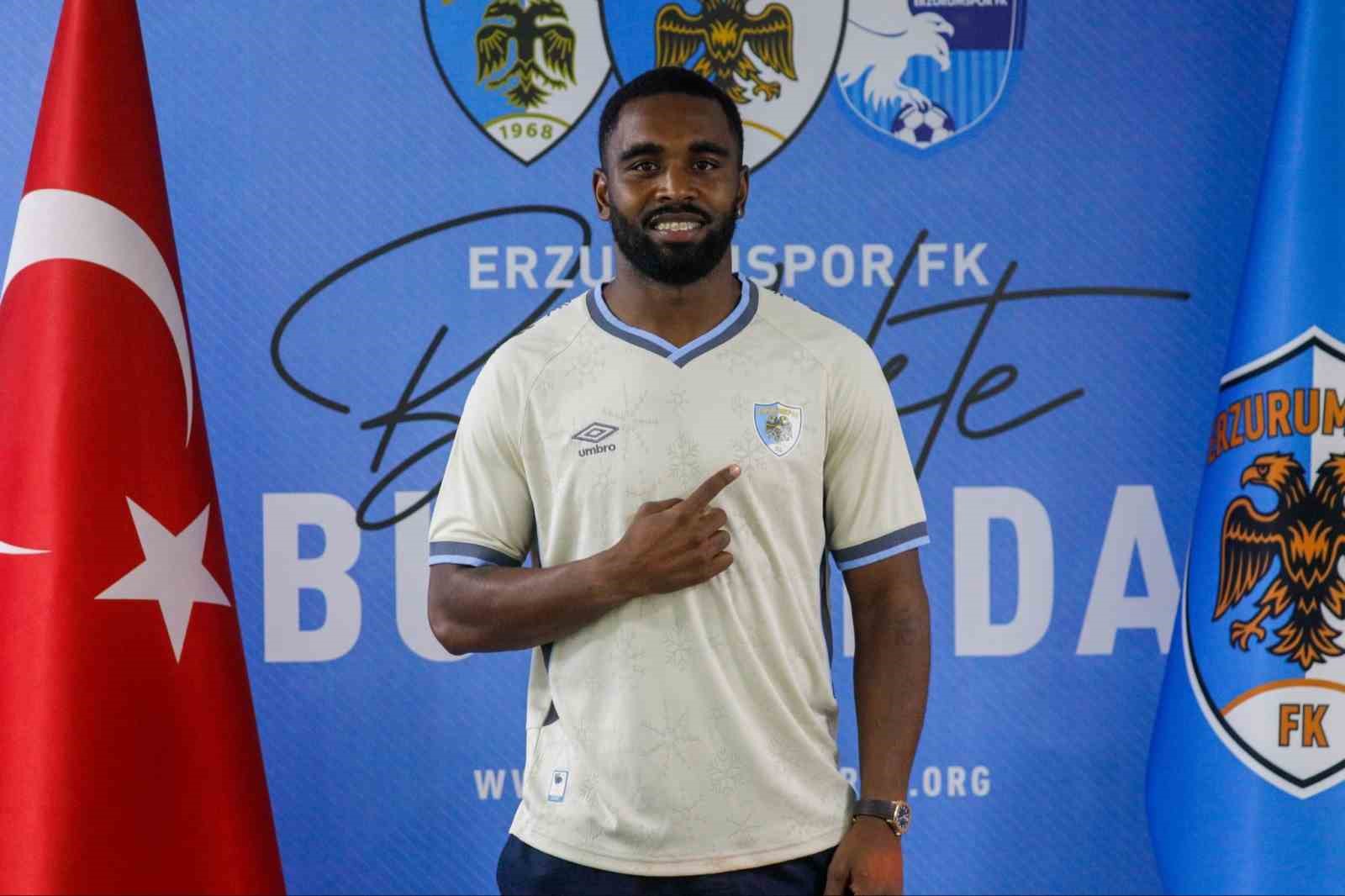 Gyrano Kerk, Erzurumspor’un Tarihine Geçen İkinci Surinamlı Futbolcu Oldu