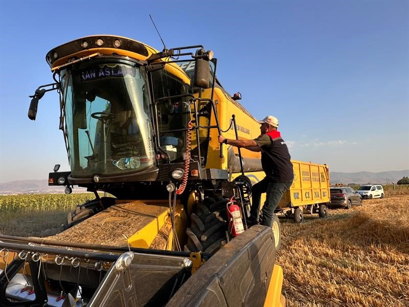 Kışa Dayanıklı Yerli Buğday PARLA, Erzurum'da Tarımla Buluştu