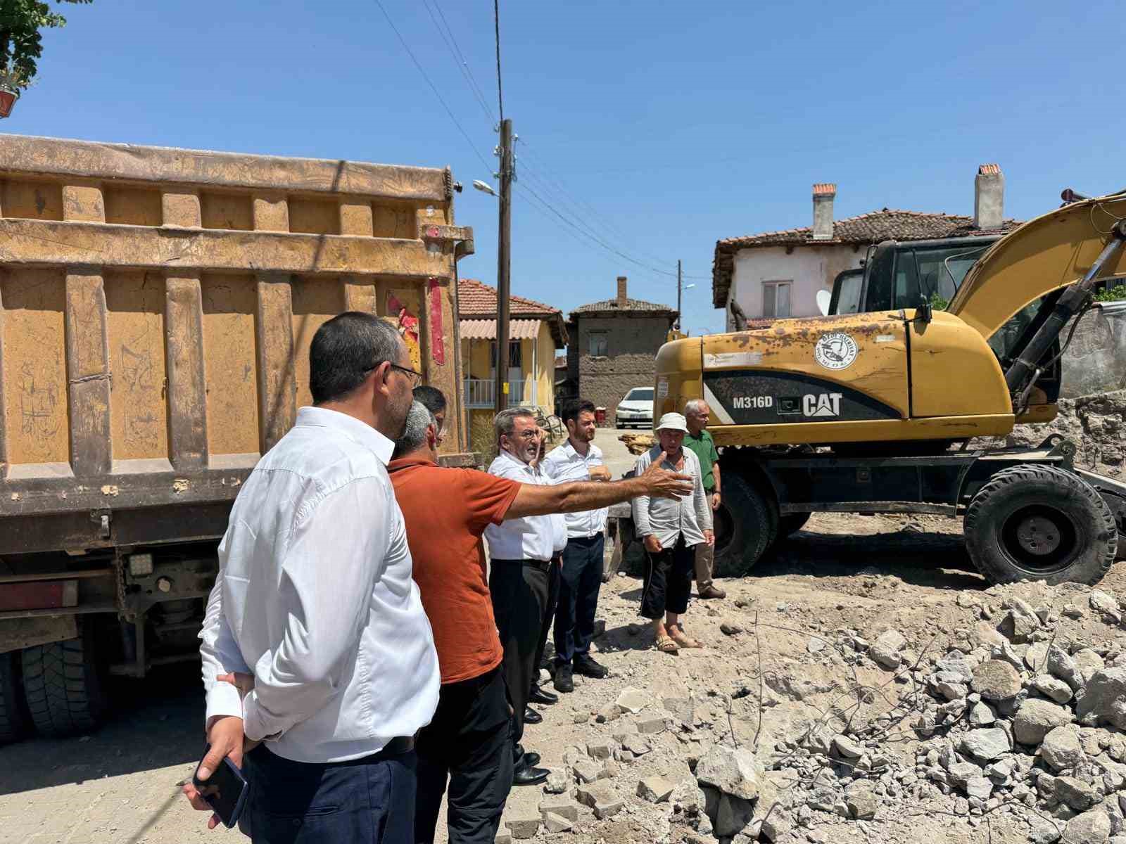 Sındırgı’da Depremzedelere Yeni Camiler