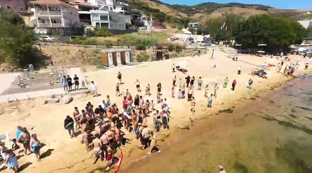 Erdek'te Boğulma Tehlikesi Geçiren Genç Hayatını Kaybetti
