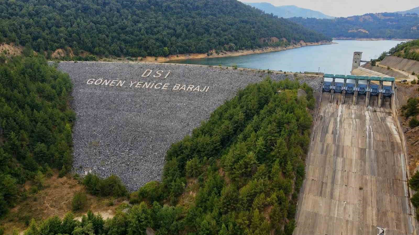 Yaz Sıcakları Gönen-Yenice Barajı'nı Etkiliyor: Su Seviyesi Yüzde 10 Düştü