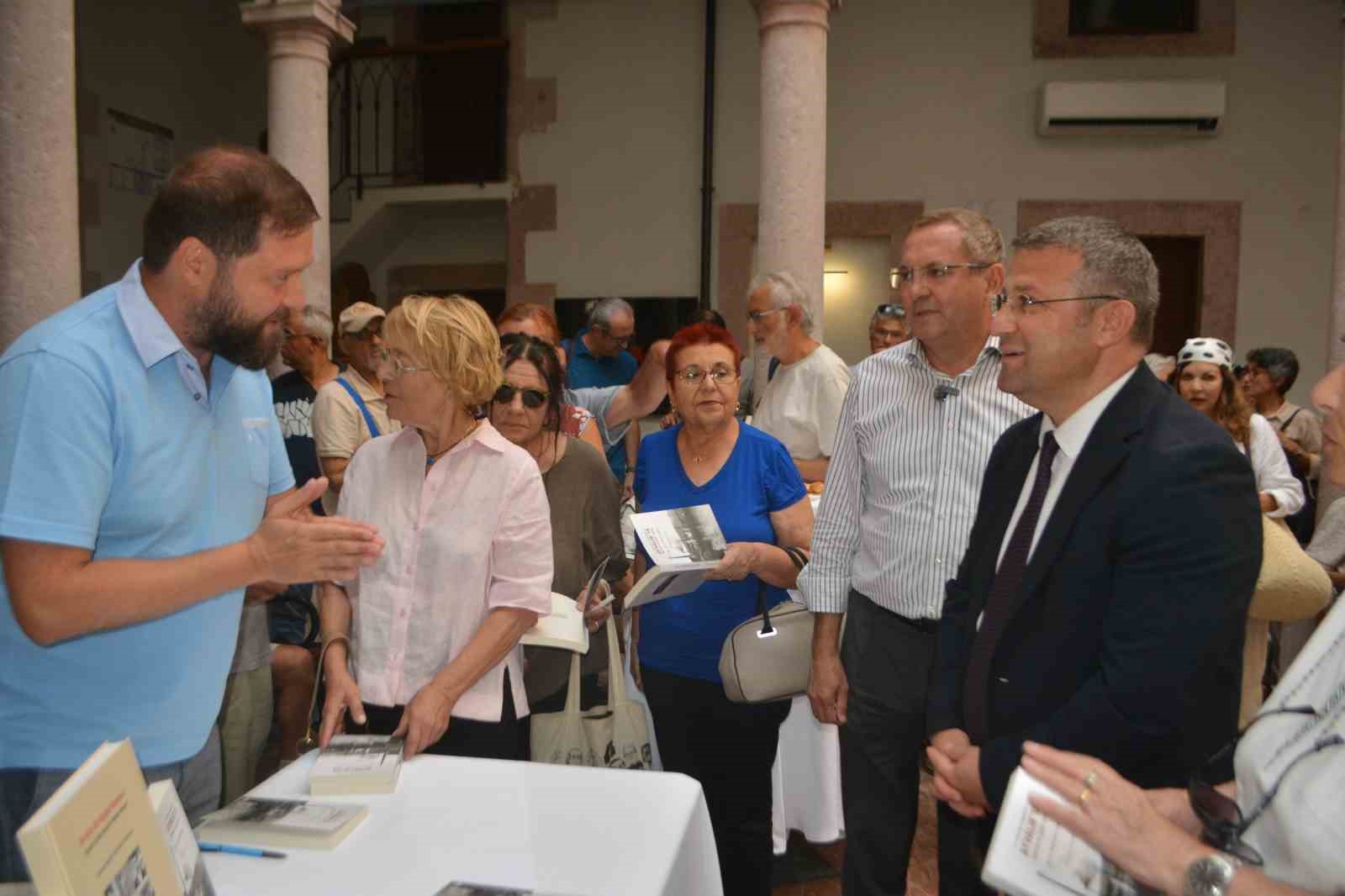 Ayvalık’ın Geçmişi ve Üretim Kültürü Yeni Bir Kitapla Yaşatılıyor