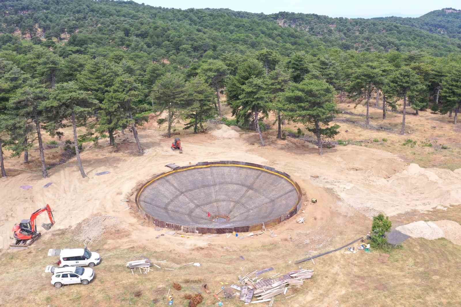 Madra Dağları'na Yeni Bir Helikopter Yangın Havuzu Daha Eklendi