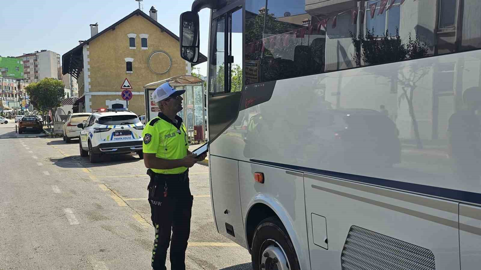 Bandırma'da Trafik Denetimleri Zirveye Ulaştı: 2026’da 71 Bin Araç Kontrol Edildi