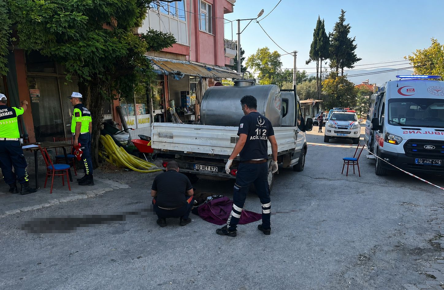 Dursunbey'de Feci Trafik Kazası: 91 Yaşındaki Adam Hayatını Kaybetti