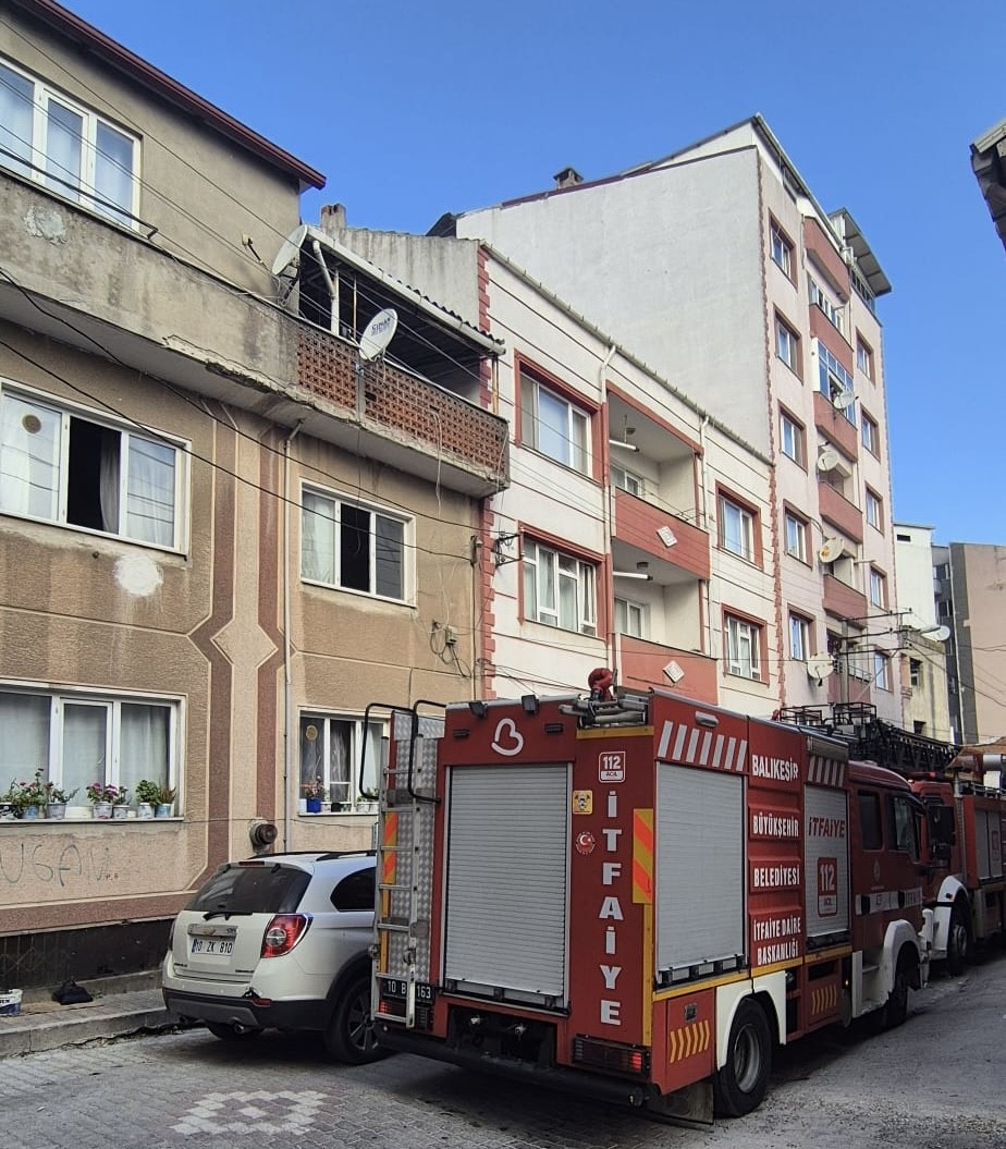 Susurluk'ta Şofben Yangını, Bir Kişi Hastaneye Kaldırıldı