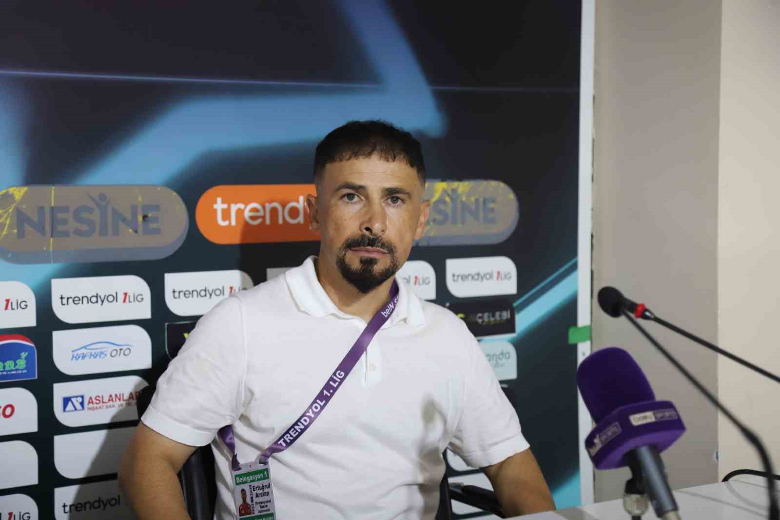 Bandırmaspor, Boluspor'u 6-0 Geçti: Teknik Direktörlerden Açıklamalar