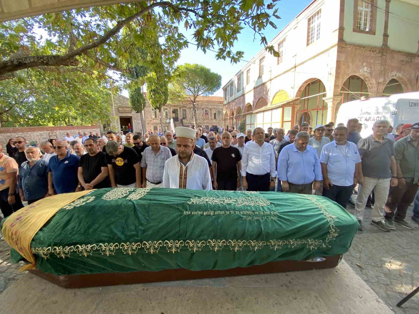 Ayvalık’ta Avukat Günay Benli’nin Acı Kaybı