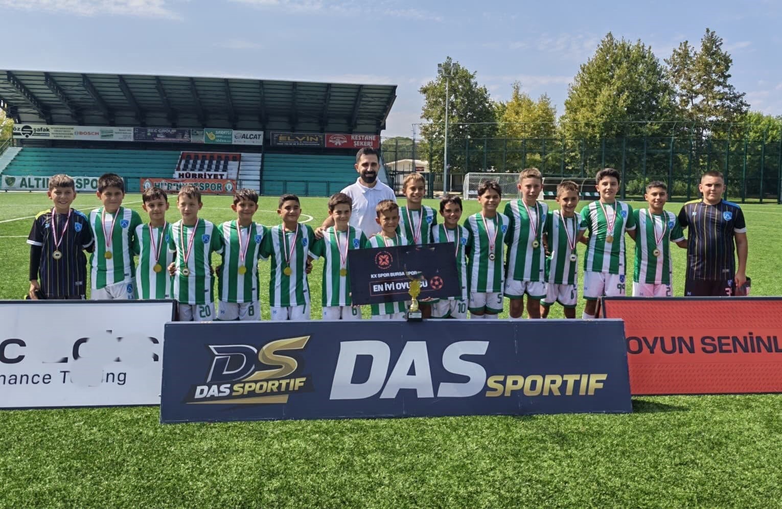 Balıkesir U-11 Takımı, Bursa'da Şampiyonluk Sevinci Yaşadı