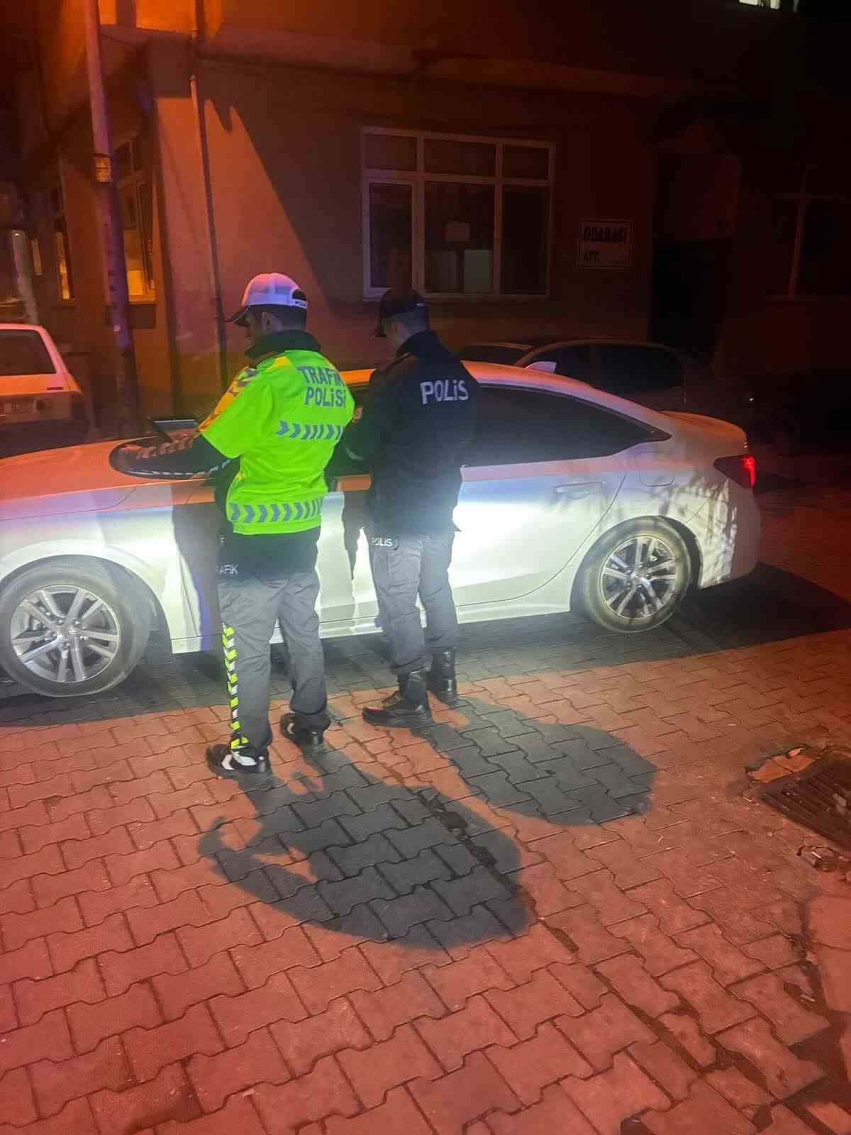 Gönen'de Trafik Denetimleri: Alkollü ve Ehliyetsiz Sürücülere Ceza Yağdı