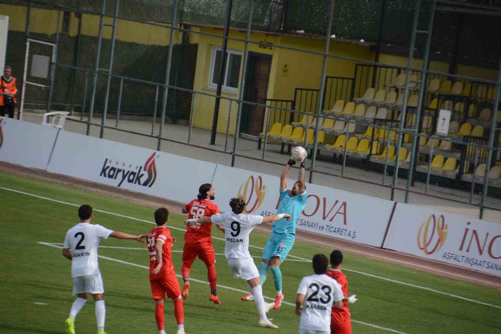 Balıkesirspor, Uşakspor’u 4-1 Mağlup Etti