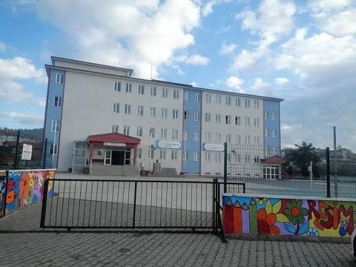 Balıkesir'de Öğrencilere Nezaket ve Saygıyı Aşılama Projesi: "Dilini Kirletme"