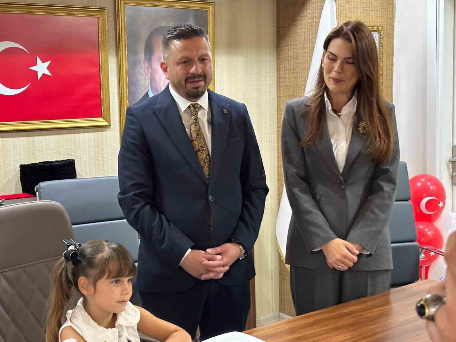 Minik İrem, Balıkesir'de Başkanlık Koltuğuna Oturdu!