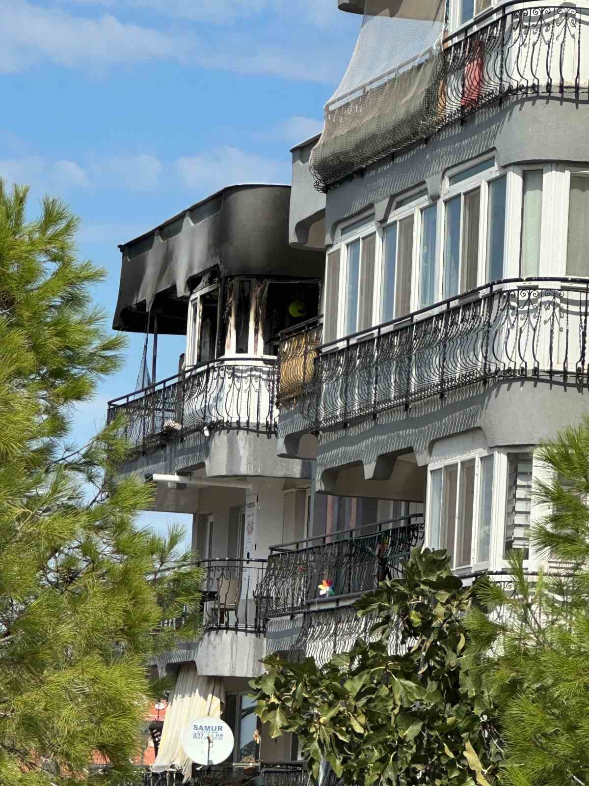 Ayvalık'ta Yağla Su Teması Yangın Çıkardı