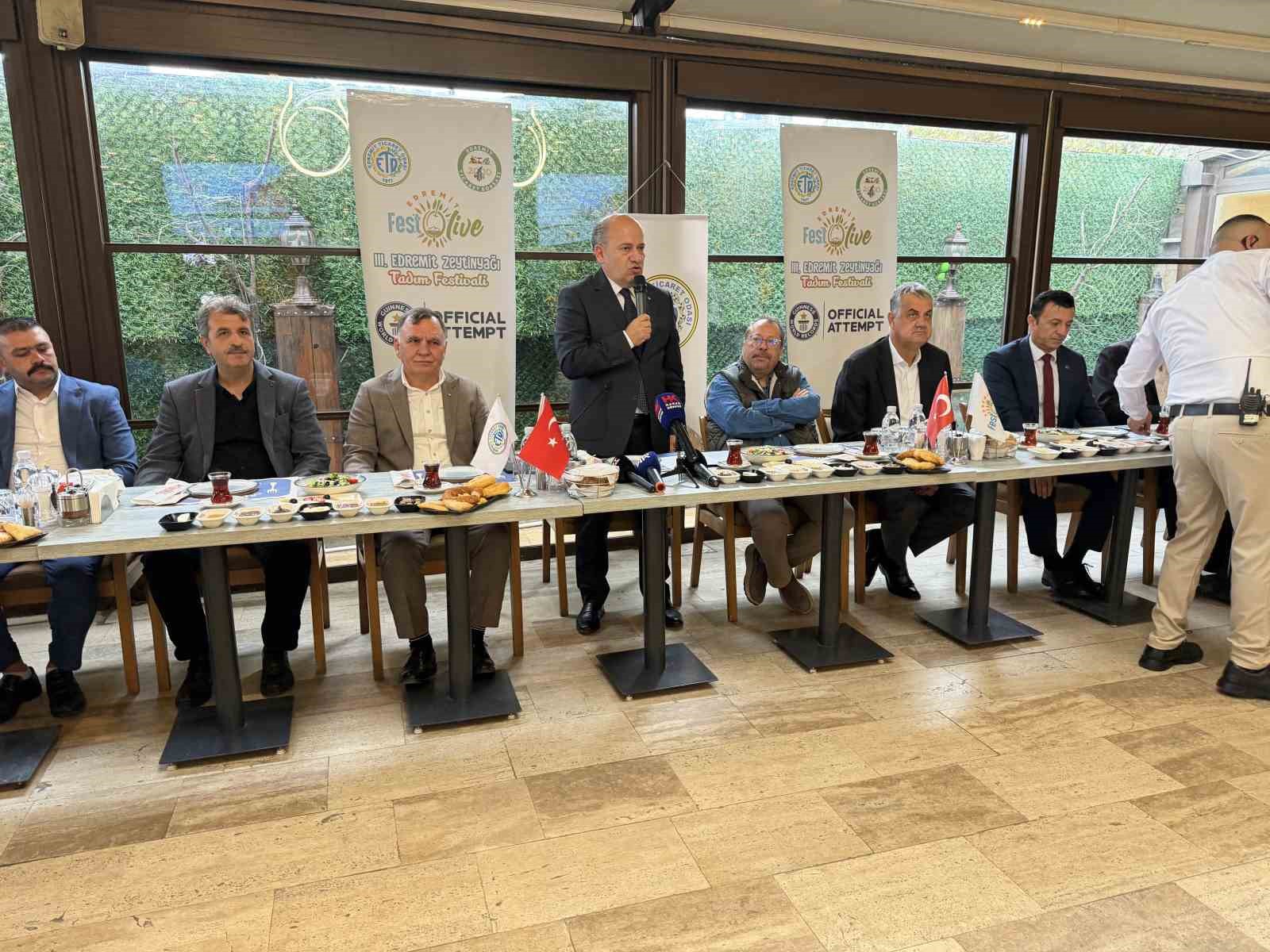 Edremit, 13 Bin Kişi ile Guinness Rekoru İçin Gün Sayıyor