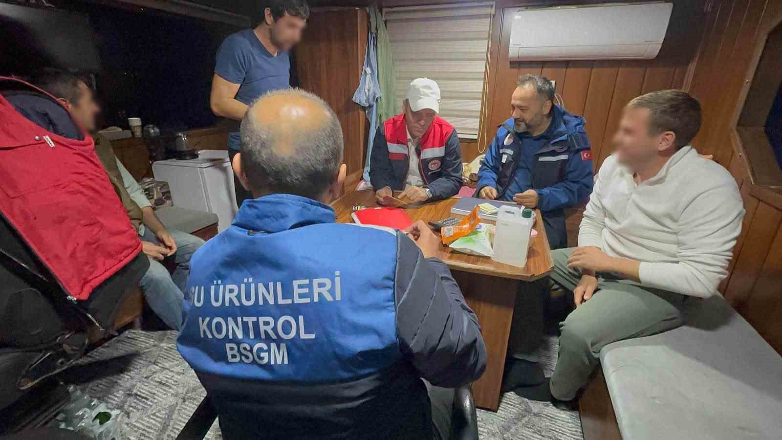 Balıkçılara Gece Denetimi: Sürdürülebilir Balıkçılık İçin Önlem Alınıyor