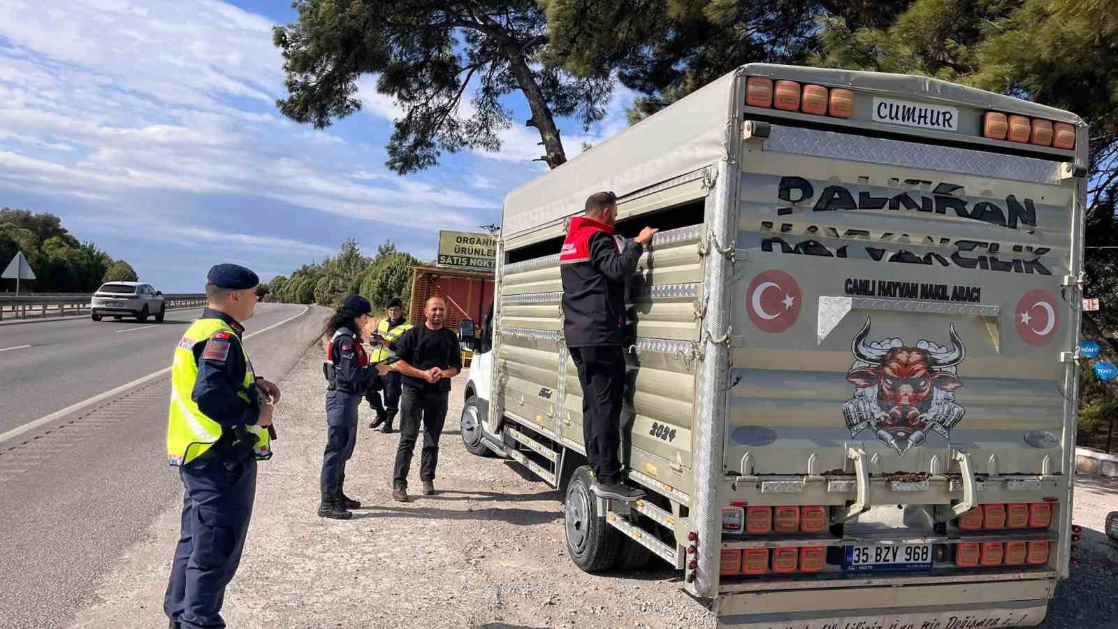Balıkesir'de Hayvan Nakilleri İçin Kontroller Sıkılaştırıldı