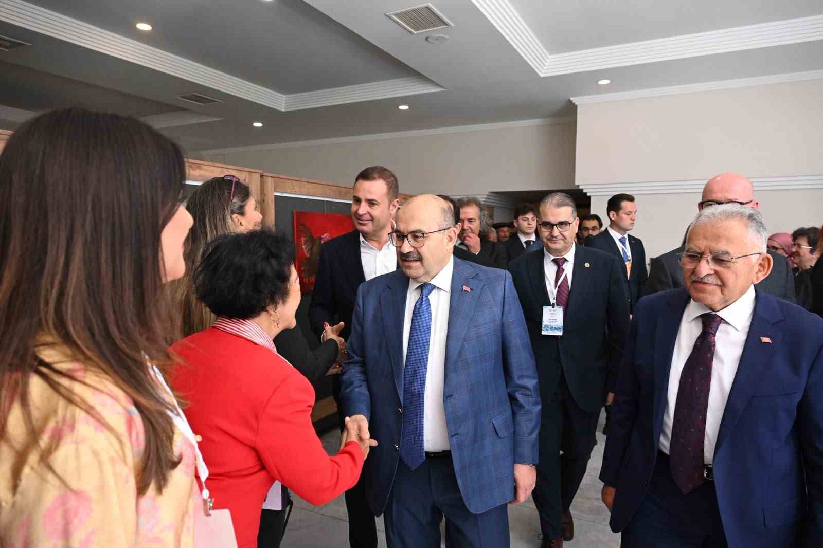 Balıkesir, Türkiye Kent Konseyleri'ne Ev Sahipliği Yaptı