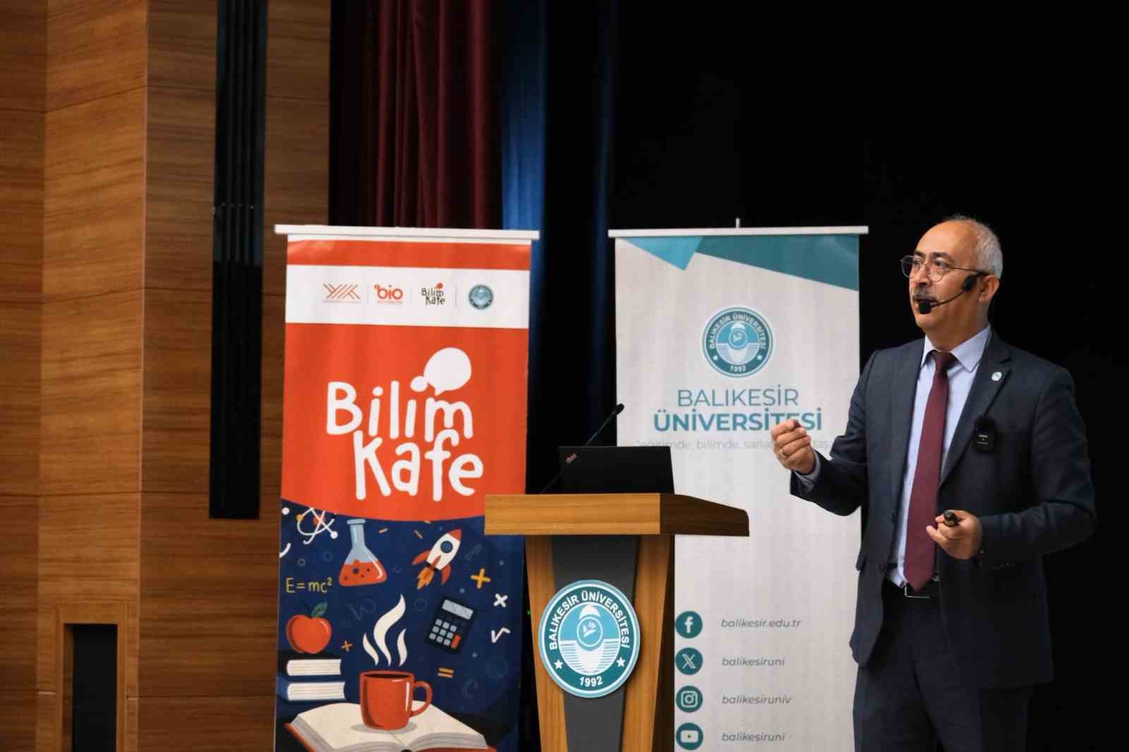 Tazelenme Üniversitesi'nde Tıbbi Bitkilerin Önemi Anlatıldı