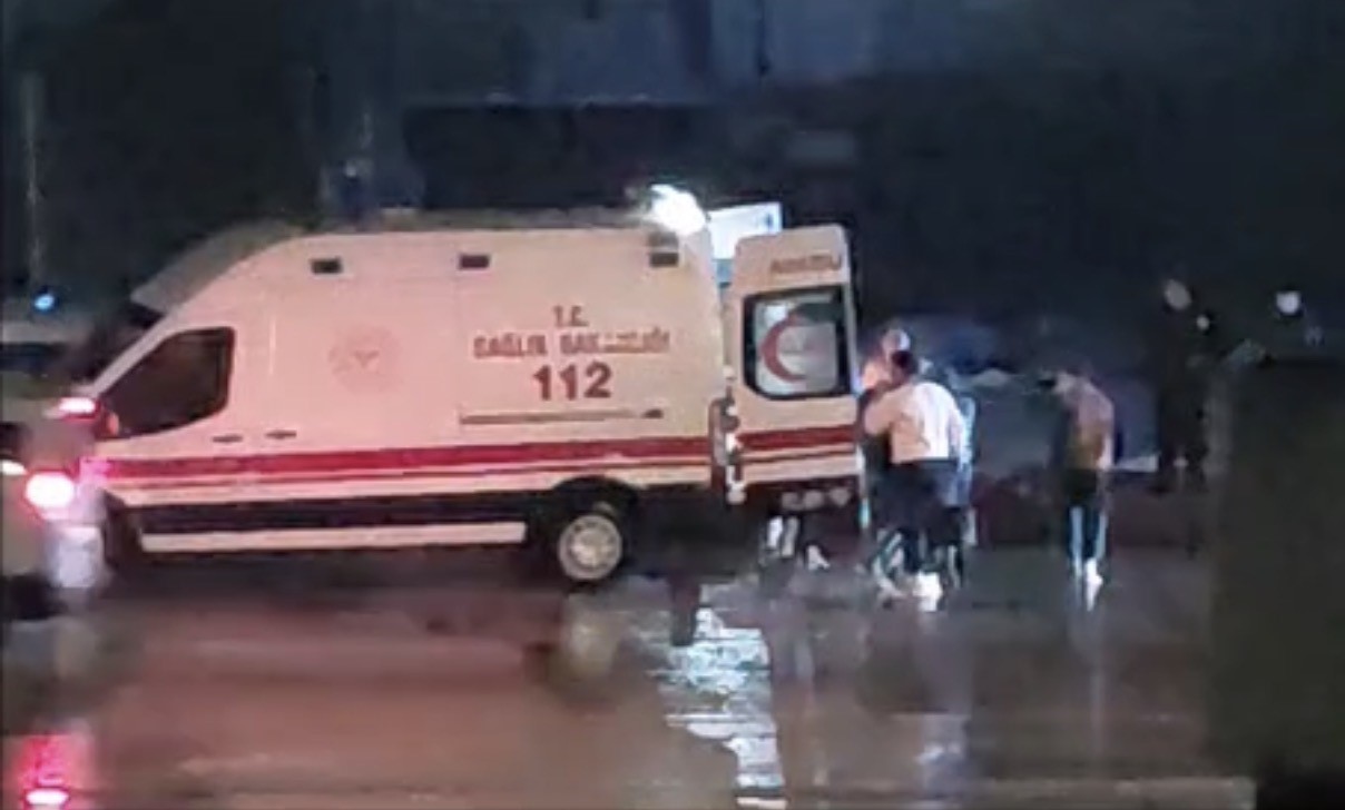 Bandırma'da Otomobilin Kontrolden Çıkması Sonucu 1 Kişi Yaralandı