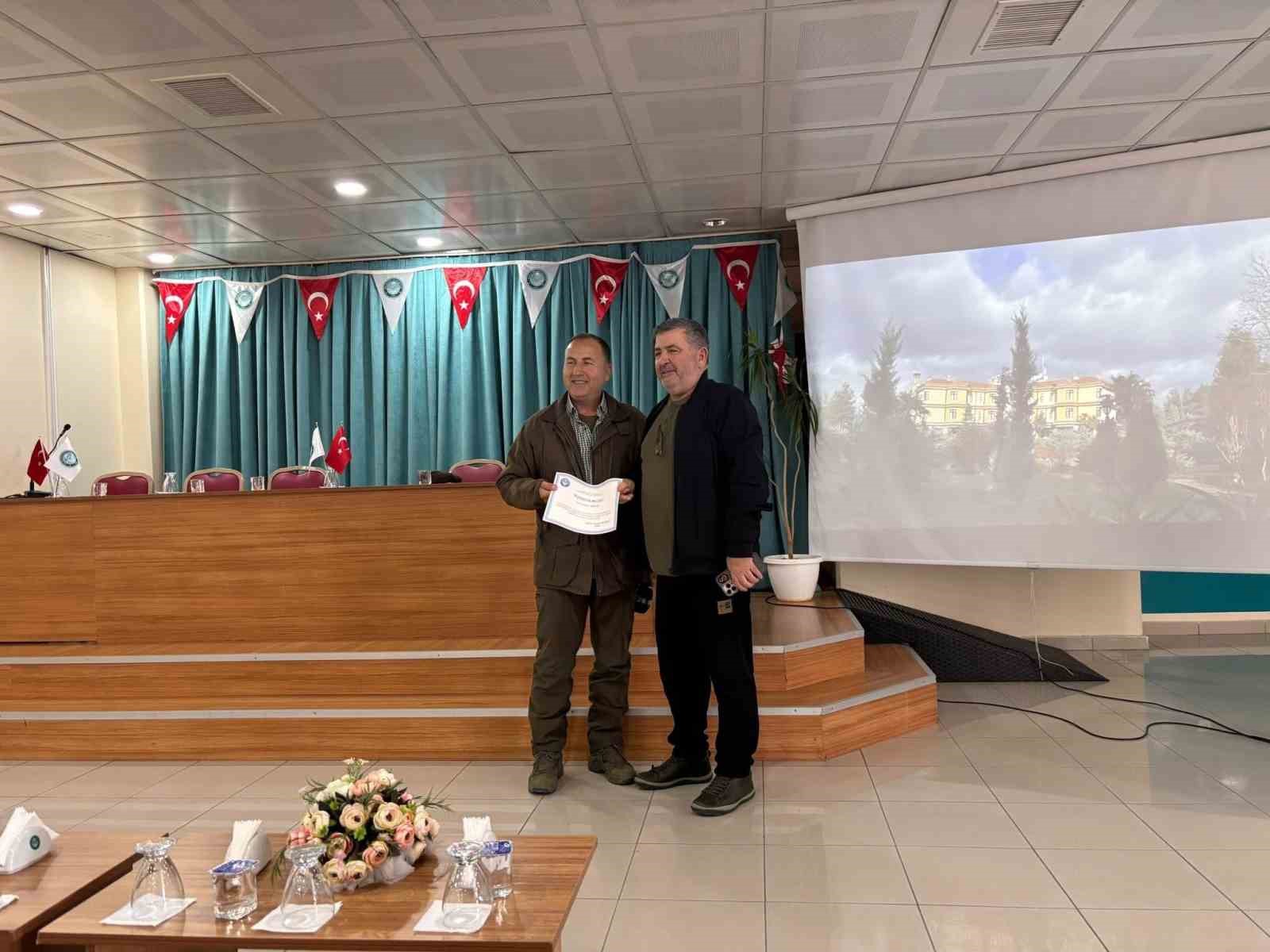 Burhaniye MYO’da Av Turizmi Semineri Gerçekleşti