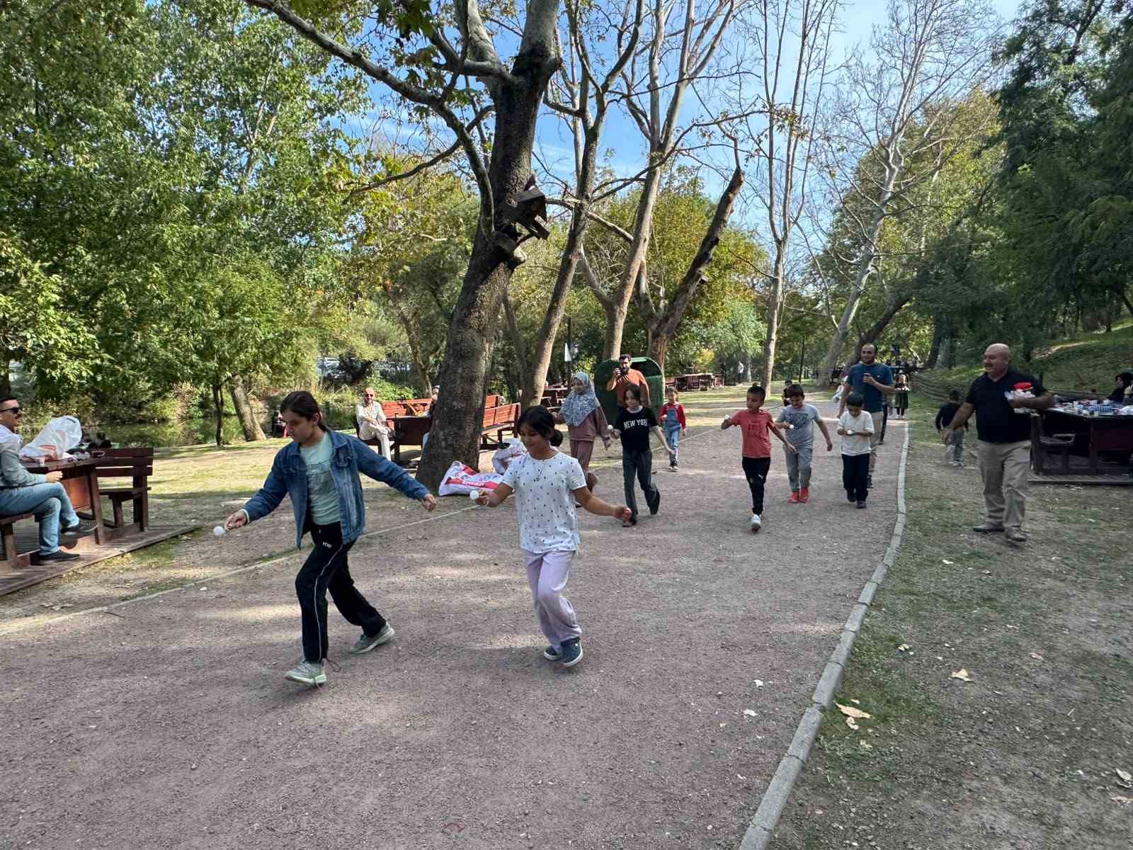 Balıkesir'de Din Görevlileri Kardeşlik Pikniğinde Bir Araya Geldi