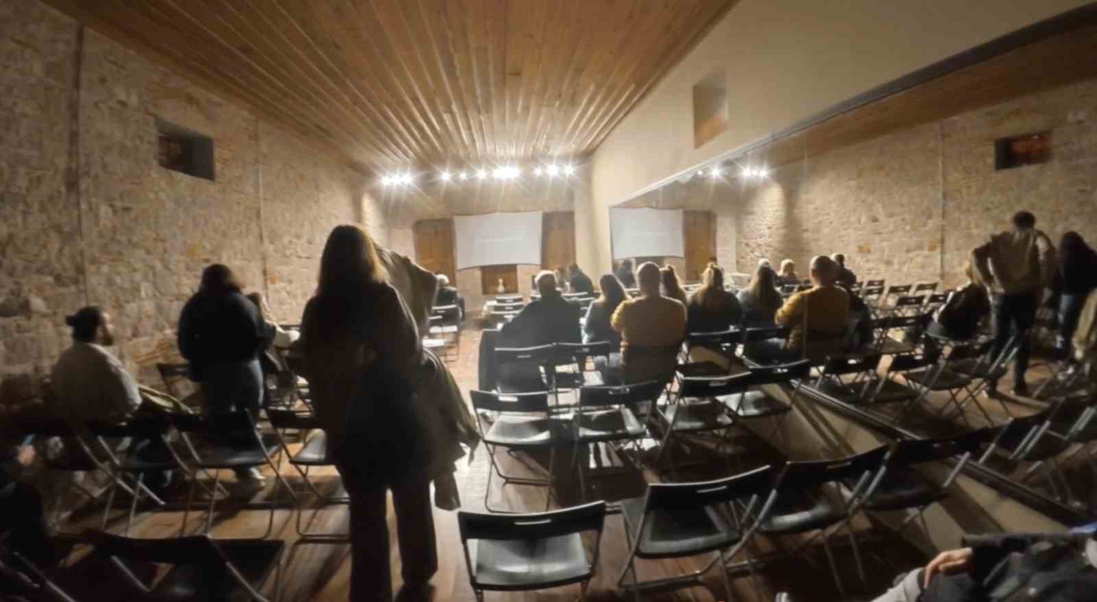 Ayvalık’ta Yapay Zekâ Sinema Festivali’nin Rüzgârı: 65 Film Gösterildi