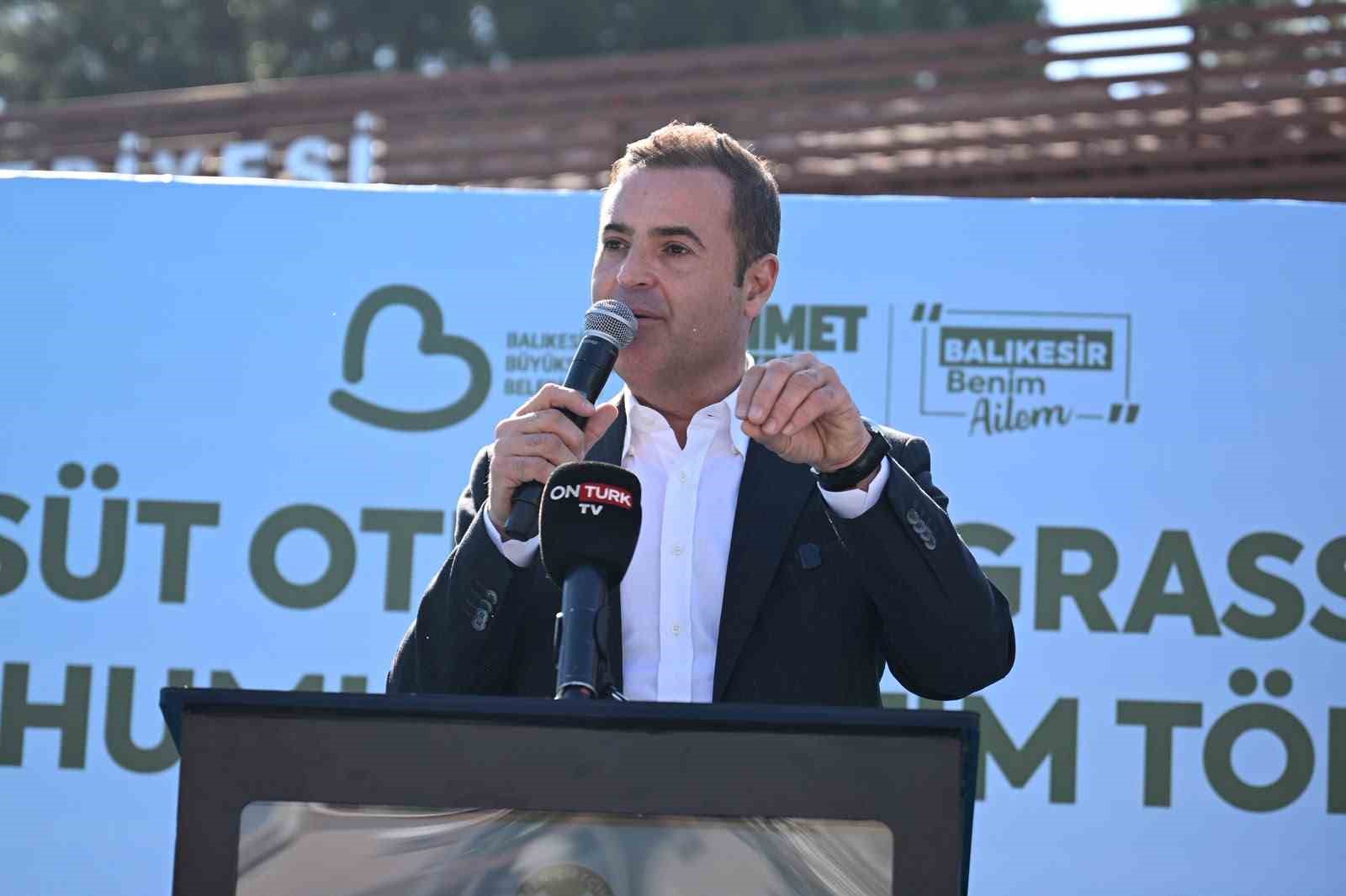 Balıkesir'den Çiftçilere Önemli Süt Otu Desteği
