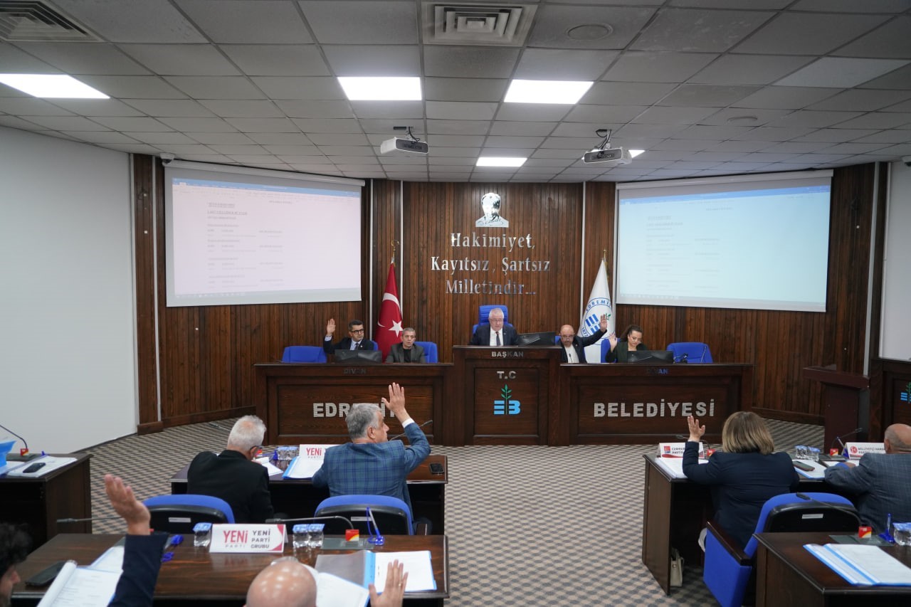 Edremit Belediyesi'nin 2027 Bütçesi 4 Milyar 258 Million Lira Olarak Belirlendi