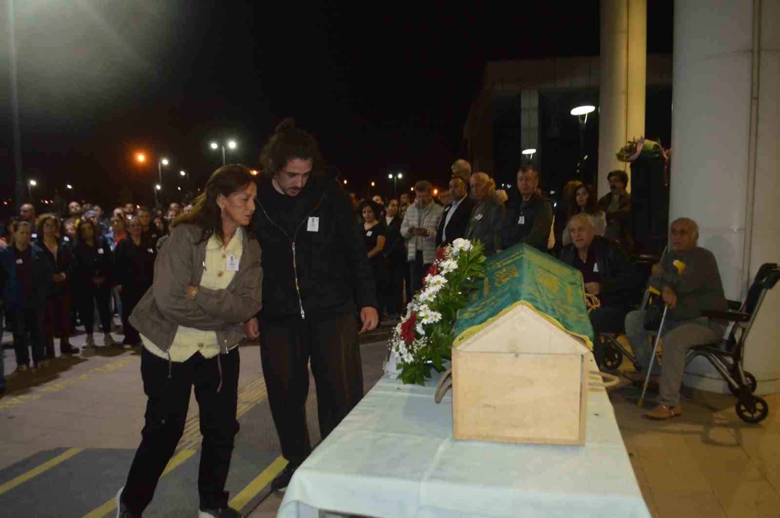 Dr. Şahin Bingüllü'ye Ayvalık'ta Duygu Dolu Veda