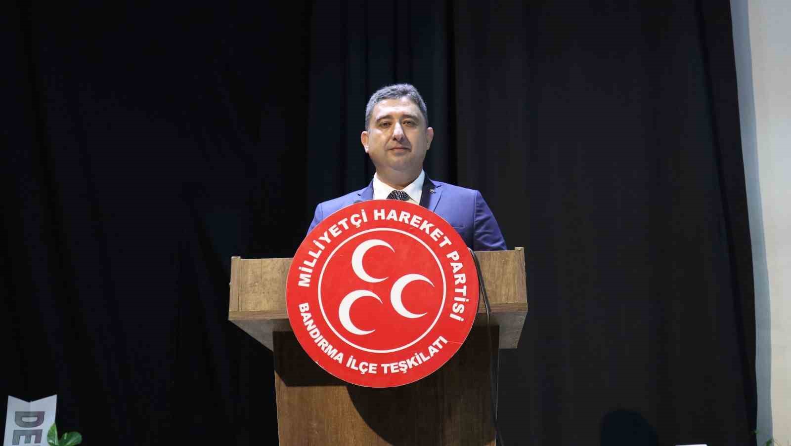 MHP Bandırma'da Yeni Dönem: Harun Algül Başkanlık Görevini Üstlendi