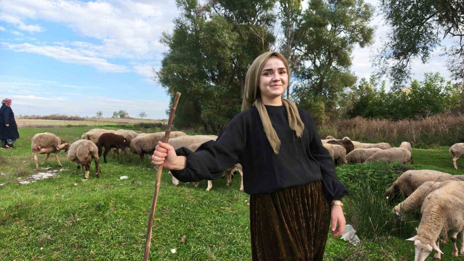Hayallerini Gerçekleştiren Genç Kadın Çiftçi: Sueda Demirci