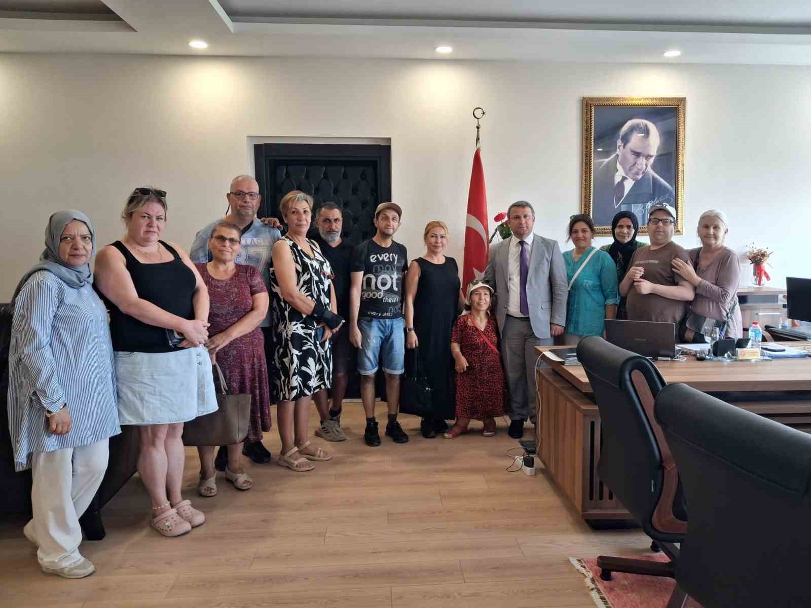 Engelli Derneği'nden Kaymakam Cimşit'e Hayırlı Olsun Ziyareti