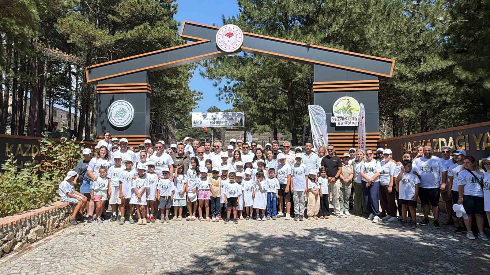 Kazdağları’nda Ailelerin Doğa İle Buluştuğu Kamp Etkinliği